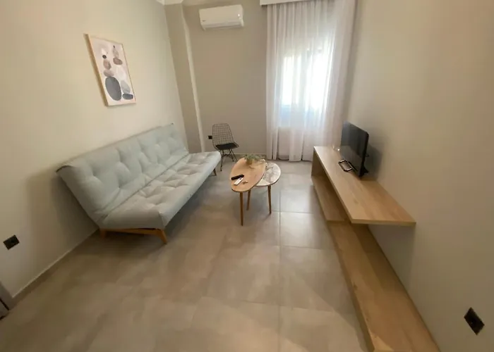 Agias Sofias Center *